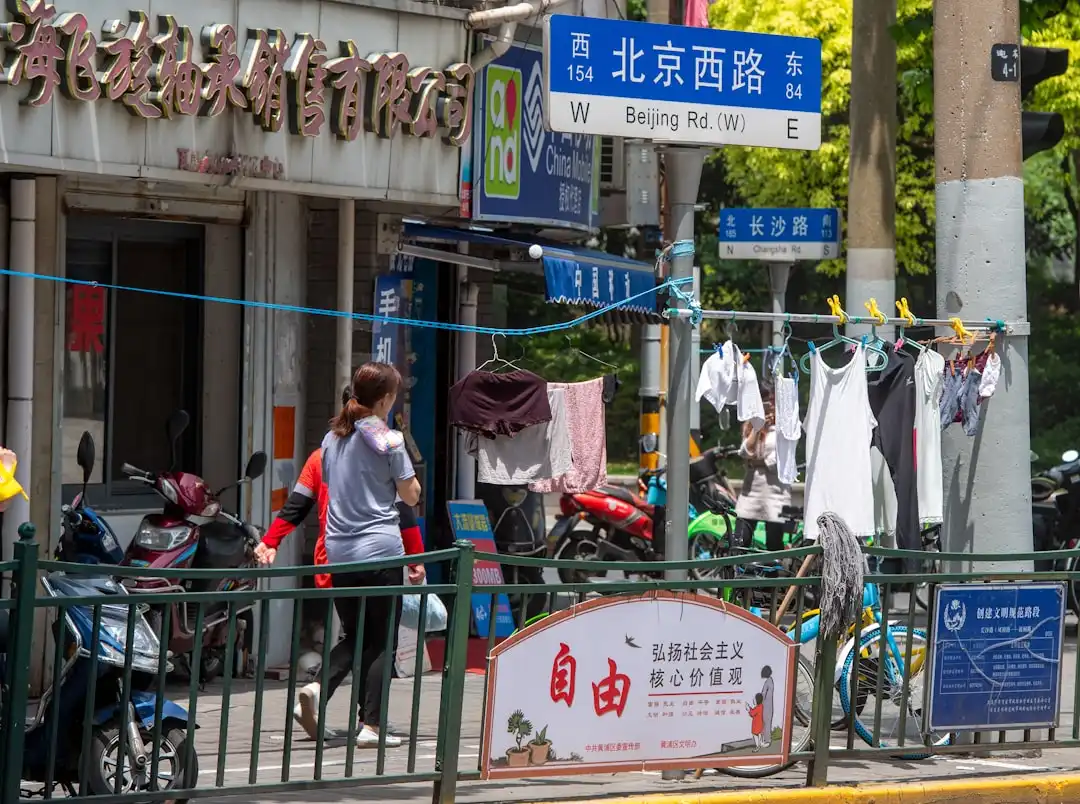 2025年设备点检系统技术趋势:从人工巡检到预测性维护的演进路径